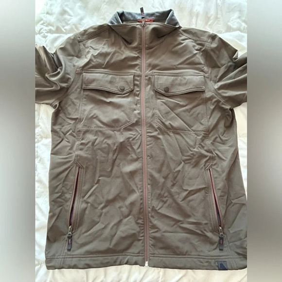 L.L. BEAN Men's All-Terrain Soft-Shell Jacket - Picture 1 of 11